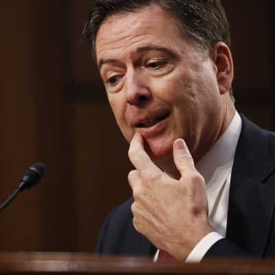 Uutisvideot: Potkut saanut FBI-pomo moittii Trumpia