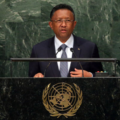 President Hery Rajaonarimampianina som här talar inför FN:s generalförsamling säger att granatattacken i Antananarivo var ett terrordåd riktat mot hans styre