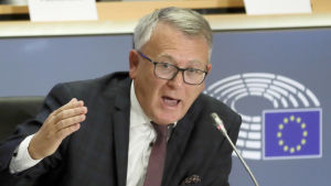 Nicolas Schmit är kommissionär för sysselsättningsfrågor. Kommissionären Nicolas Schmit