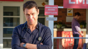 Uusi australialainen draamasarja seuraa menestyvän lääkärin suurta elämänmuutosta. 