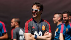 Julen Lopetegui under ett träningspass i Krasnodar. Julen Lopetegui under ett träningspass i Krasnodar.