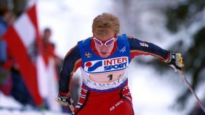 Björn Dählie mätte sig mot Mika Myllylä, Harri Kirvesniemi och Jari Isometsä. Björn Dählie skidar i VM 1999.
