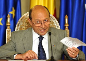 Rumäniens president Traian Băsescu anklagas för diskriminering. Traian Basescu