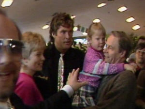 David Hasselhoff på barnmässa 1987 Barnmässa i Dipoli med David Hasselhoff
