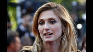 Skådespelerskan Julie Gayet - (Copyright: reuters tv) Skådespelerskan Julie Gayet som påstås ha affär med president Hollande
