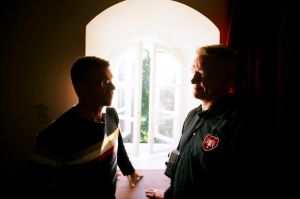 Huone, jossa molemmat veljekset asuivat toipuessaan. Ensin pikkuveli Franz, myöhemmin isoveli Kim. Yhteinen pala veljesten selviytymistarinoita.