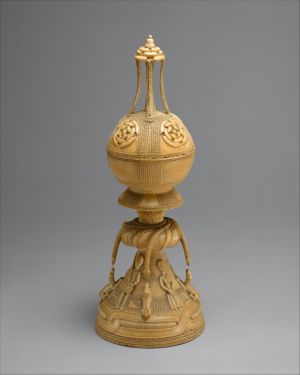 Pippuri/suolasirotin Suola/pippurisirotin; 15th–16th century