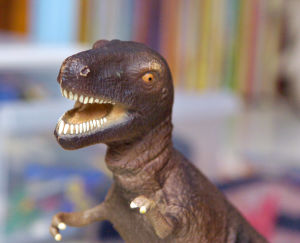 Tyrannosaurus Rex on dinosauruksista tunnetuin. Muovinen Tyrannosaurus Rex