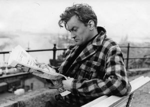 Ote elokuvasta Jokin ihmisessä (1956).