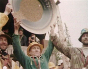 Maailmanmestarin voittovaskoolilla oli kokoa ja näköä. Kullanhuuhdonnan MM-voittaja 1977.