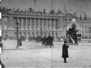 Kuva Lumièren elokuvasta vuodelta 1896. Kuva Lumièren elokuvasta vuodelta 1896.