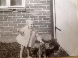 Ann-Sophie Sandström och katt