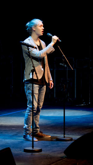 Kuvassa Lenni Morris (Joel Bonsdorff).