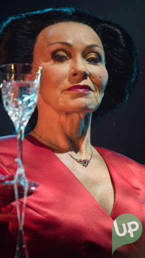 Kuvassa Vesta (Inga Sulin).