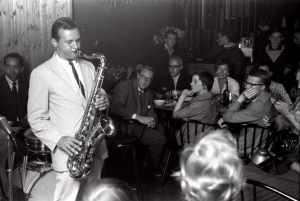 Stan Getz på jazzklubben Montmartre i Köpenhamn. Stan Getz spelar saxofon på jazzklubben Montmartre i Köpenhamn.