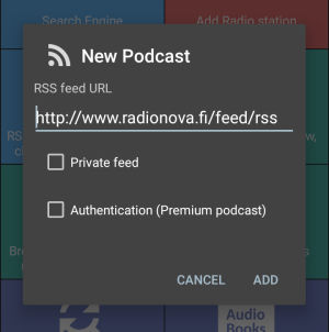 Kuvassa Podcast Addict-sovelluksen RSS-feedin syötteen laittopaikka