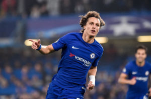 David Luiz firar mål.