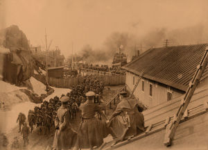 Ensimmäiset saksalaiset joukot nousivat maihin Hangossa 3.4.1918. Saksalaisia sotilaita Hangossa huhtikuun alussa 1918.
