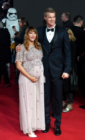 Joonas Suotamo och Milla Pohjasvaara på premiären av Star Wars: The Last Jedi i december 2017 Joonas Suotamo med Milla Pohjasvaara.