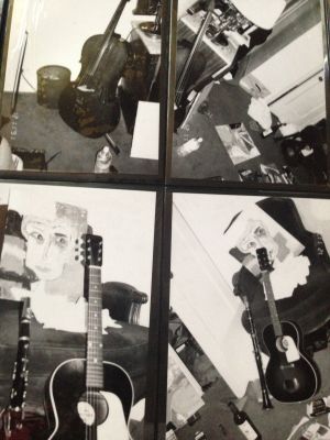 View from John Frusciante's and Toni Oswald's hotel room. The clarinet in the lower pictures is the one Frusciante plays on the last track of the album. The cello in the top pictures was Frusciante's gift to Oswald. John Fruscianten ja Toni Oswaldin hotellihuone vuonna 1992