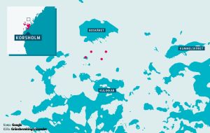 Till exempel vid Boskäret är det tätt med grynnor nära den ensamma remmaren som står mellan alla grund. Ett grund markerat strax norr om Korsholm.