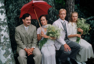 Ote Huojuvan talon tv-dramatisoinnista (1988).