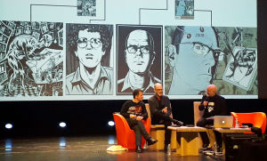 Charles Burns (keskellä) vieraili tammikuussa 2020 Angoulêmen sarjakuvafestivaalilla. Kuva: Harri Römpötti Charles Burns Angoulêmen sarjakuvafestivaalilla 2020