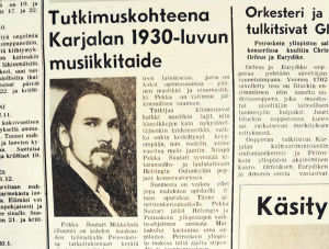 Kun Pekka Suutari keväällä 1993 Petroskoissa meni haastattelemaan kanadansuomalaista toimittajaa Impi Vauhkosta, hän joutuikin itse Vauhkosen haastateltavaksi. Karjalan viikkolehden leike, kuvassa etnomusikologi Pekka Suutari kesäällä 1993.