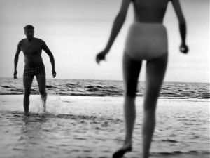 Matti Ruohola ja Ulla Markkula elokuvassa Laituri (1965). Matti Ruohola ja Ulla Markkula elokuvassa Laituri (1965).