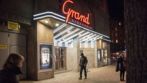 Olof Palme hade nyss lämnat biografen Grand på Sveavägen då han sköts ihjäl. En vy från biografen Grand på Sveavägen i Stockholm.
