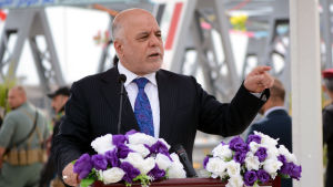 Premiärminister Haider al-Abadi invigde en reparerad bro i Mosul den 14 mars. Premiärminister Haider al-Abadi invigde en reparerad bro i Mosul den 14 mars.