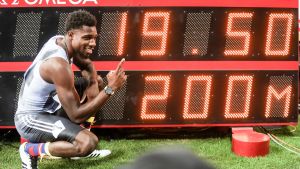 Stormbesked av Noah Lyles. Stormbesked av Noah Lyles.