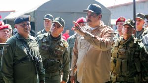 Nicolas Maduro leder en militärövning i Caracas i slutet av januari 2019. Nicolas Maduro leder en militärövning i Caracas i slutet av januari 2019.