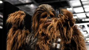 Chewbacca, den lurviga och storväxta karaktären som har många fans världen över. Peter Mayhew som Chewbacca.