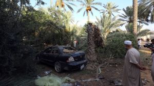 Spår efter granatattack i Libyens huvudstad Tripoli Spår efter granatattack i Libyens huvudstad Tripoli