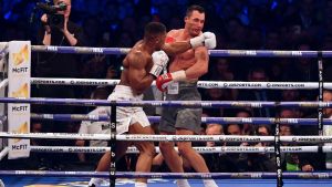 De två jättarna bjöd storpubliken på en fantastisk fajt. Anthony Joshua mot Volodymyr Klytjko, våren 2017.