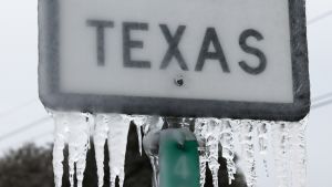 Texas infrastruktur är inte anpassat för extremt kalla temperaturer. -Förfrusen skylt med texten "Texas".