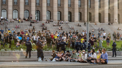 Elokapinan mielenosoitus Mannerheimintiellä 20. kesäkuuta 2021.