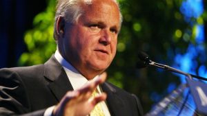En stark opinionsbildare. Rush Limbaugh är i dag en av USA:s mest populära och välbetalda konservativa radioröster. Radiorösten Rush Limbaugh på en mediegala i Washington D.C.
