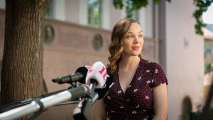 Katri Kulmuni steg åt sidan i början av juni. Spelade det någon roll för lagförslaget? Katri Kulmuni