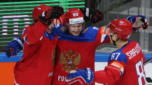 Artemi Panarin, Evgenii Dadonov och Vadim Shipatjev jublar i VM 2016.