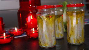 Boquerones på burk sson, strömsö, strömsö matBoquerones på strömming med fänkåls- och bönröra