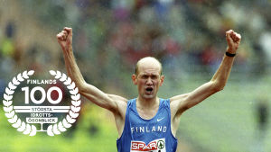 Janne Holmén vinner EM-guld 2002. Med Finlands 100 största idrottsögonblick-logo.
