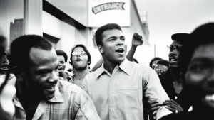 Muhammad Alin oikeustaistelut, dokumenttielokuva, 2013.