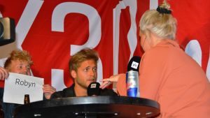 Tävling på gång med Norlie & KKV. Kim och Fredrika fick till slut se sig besegrade. Norlie & KKV tävlar med Fredrika Lindholm på STK i Vasa.