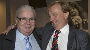 Kalervo Kummola väckte Harry Harkimos intresse till Jokerit. Hjallis Harkimo och Kalervo Kummola
