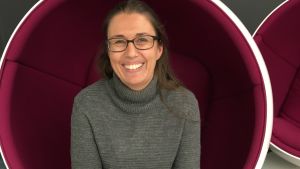 Nina Mahlberg är psykolog och familjeterapeut hos Barnavårdsföreningen. Nina Mahlberg, psykolog och familjeterapeut hos Barnavårdsföreningen