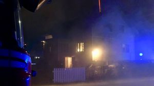 Alla lyckades ta sig ut ur egnahemshuset på Jägaresplanaden. Brand i egnahemshus på Jägaresplanaden i Vasa