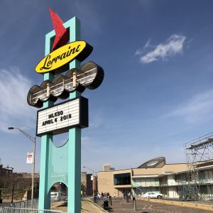 Hotell Lorraine i Memphis har blivit museum. En färgglad skylt för Lorraine hotel står utanför det som numera är museum över Martin Luther King och medborgarrättsrörelsen