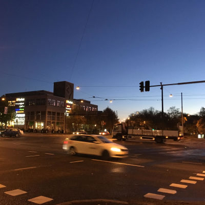 Trafikljus fungerar inte i korsningen av Forsbyvägen och Backasgatan på grund av trafikolycka